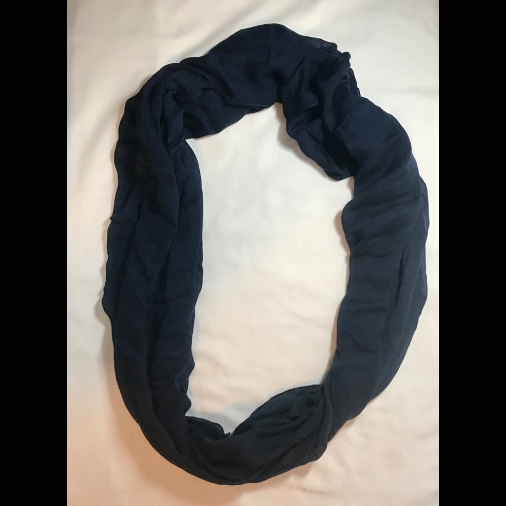 Navy Infinty Scarf - Picture 1 of 1